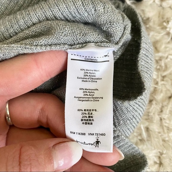 Smartwool - wool nokoni poncho pullover sweater circle hem cowl neck - Picture 6 of 7